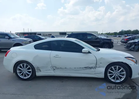 2014 Infiniti Q60 Journey from USA, damaged, VIN JN1CV6EK4EM110807